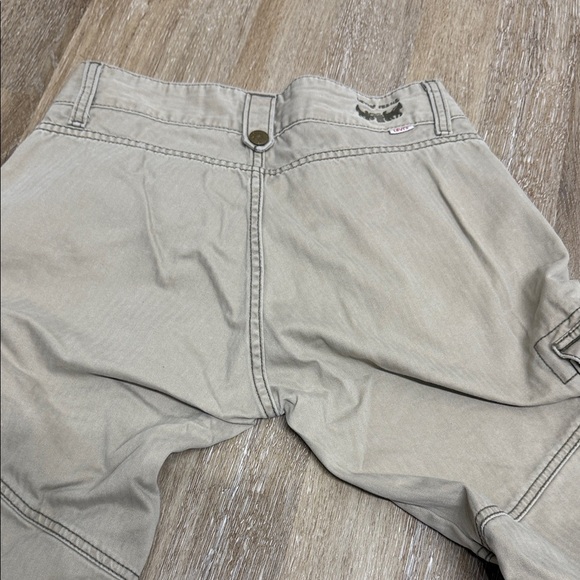 Levi’s Y2K Cargo Pants Khaki Wide Leg Vintage 2000s - Picture 8 of 15